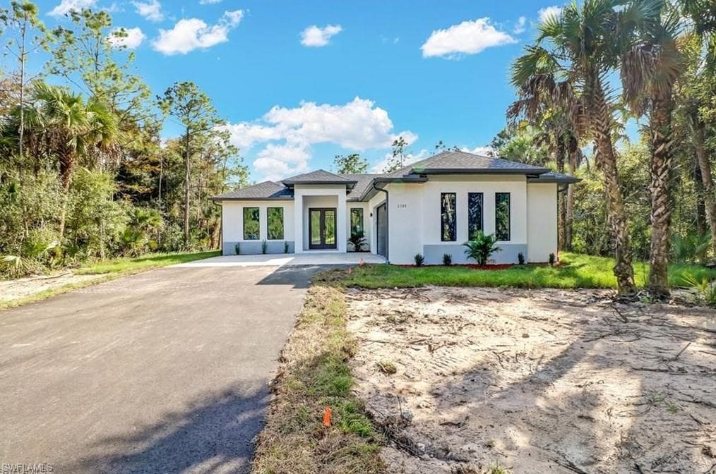 4633 16th AVE SE NAPLES, FL 34117