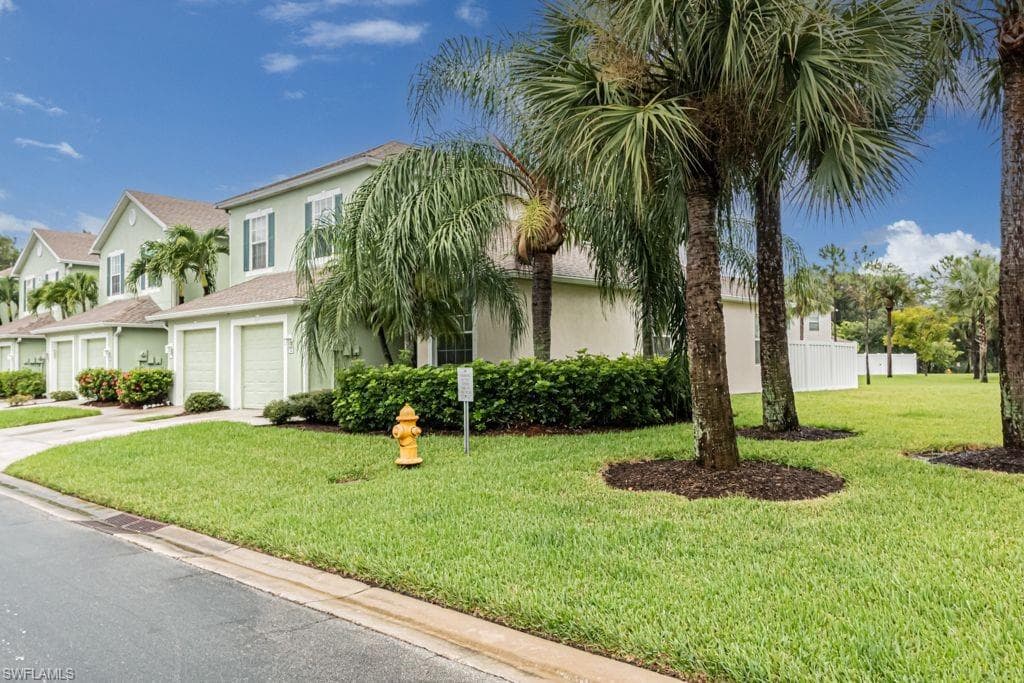 3605 Cedar Oak DR 108 FORT MYERS, FL 33916