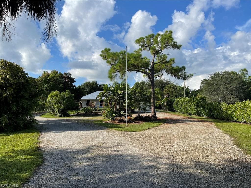 3790 35th AVE NE NAPLES, FL 34120