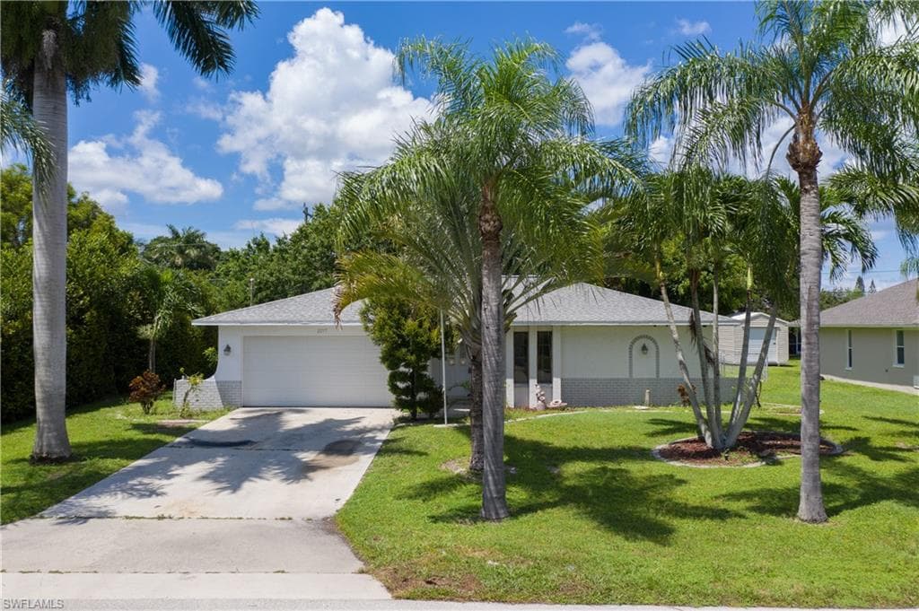 2217 NE 3rd ST CAPE CORAL, FL 33909