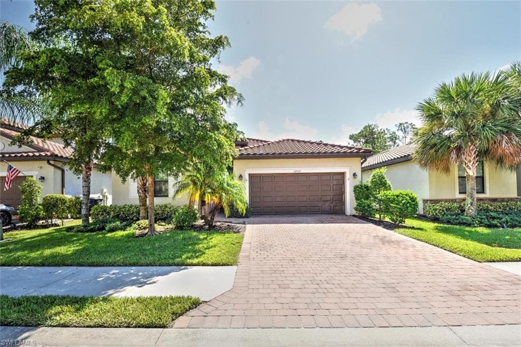 10937 Cherry Laurel DR FORT MYERS, FL 33912