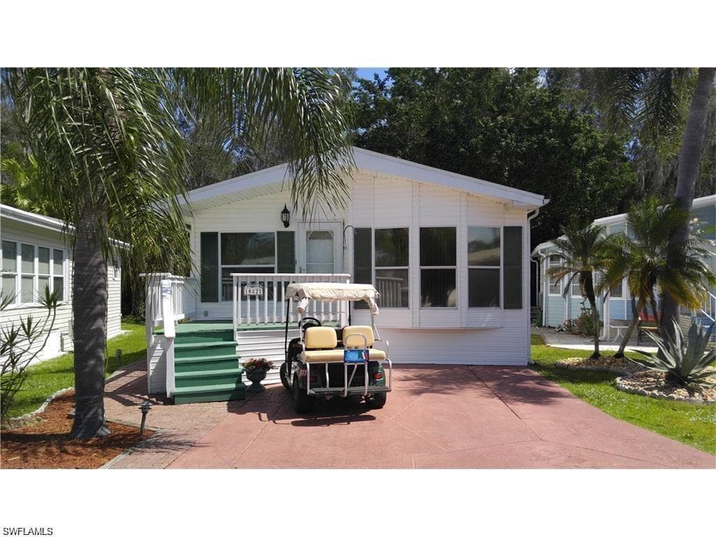 10821 Ani CIR ESTERO, FL 33928
