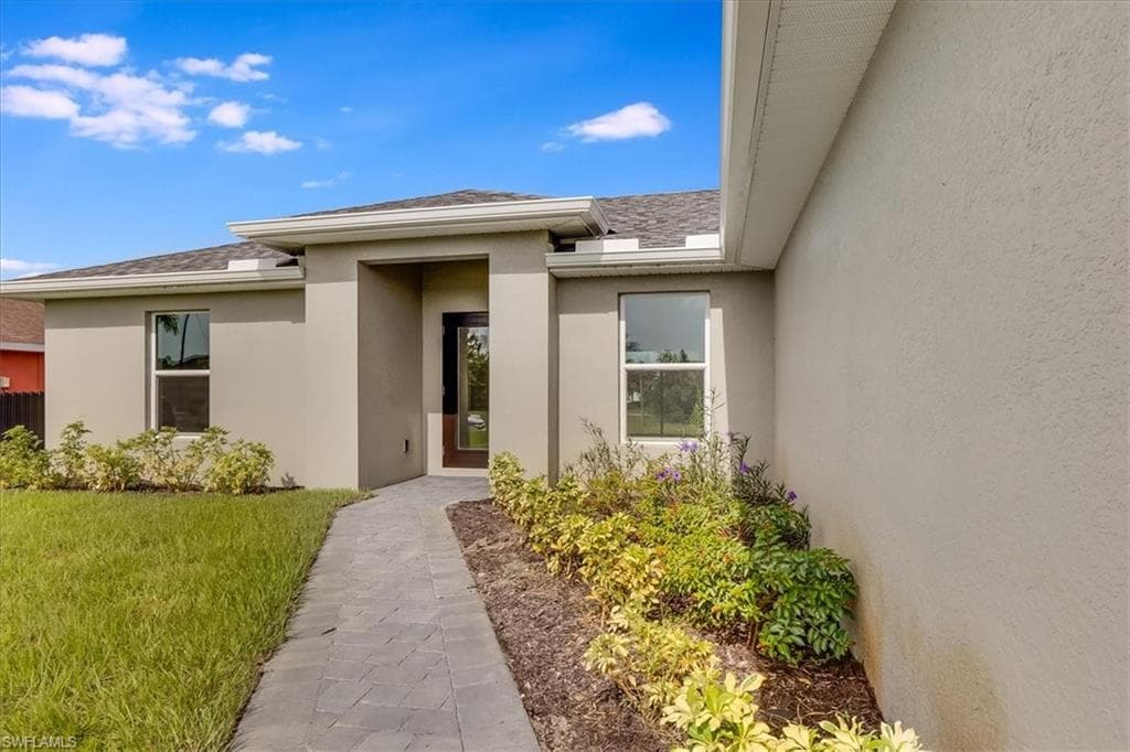 2528 NW 20th AVE CAPE CORAL, FL 33993