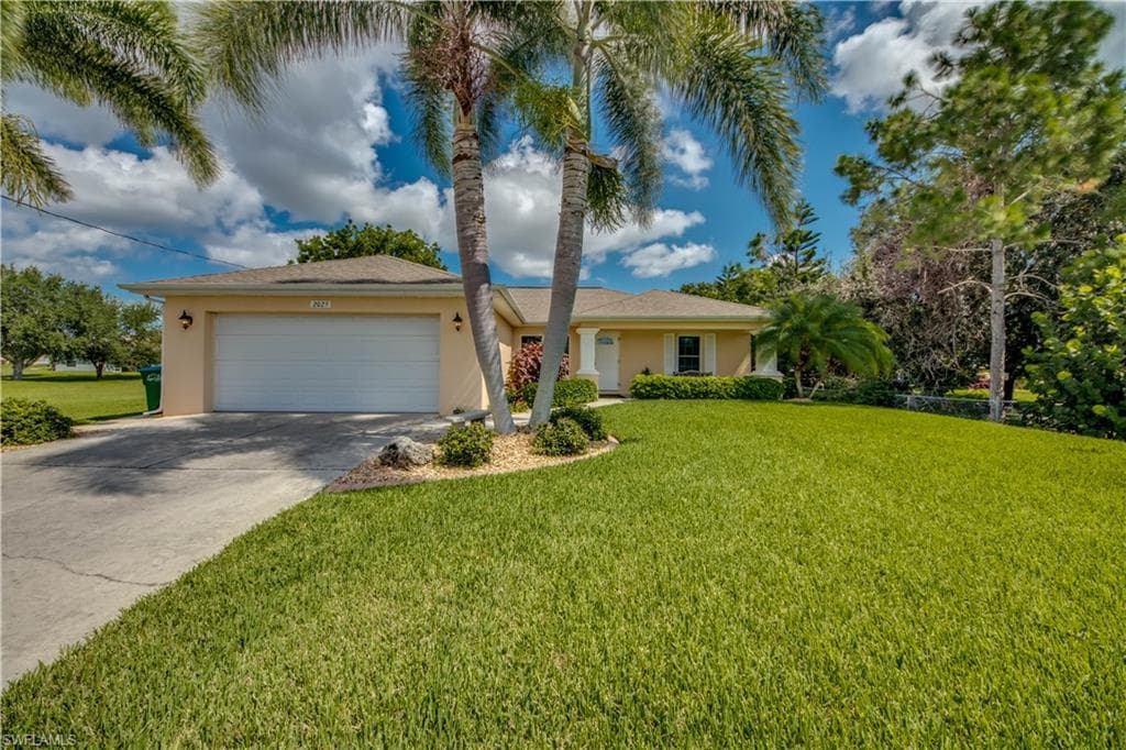 2025 NW Embers TER CAPE CORAL, FL 33993