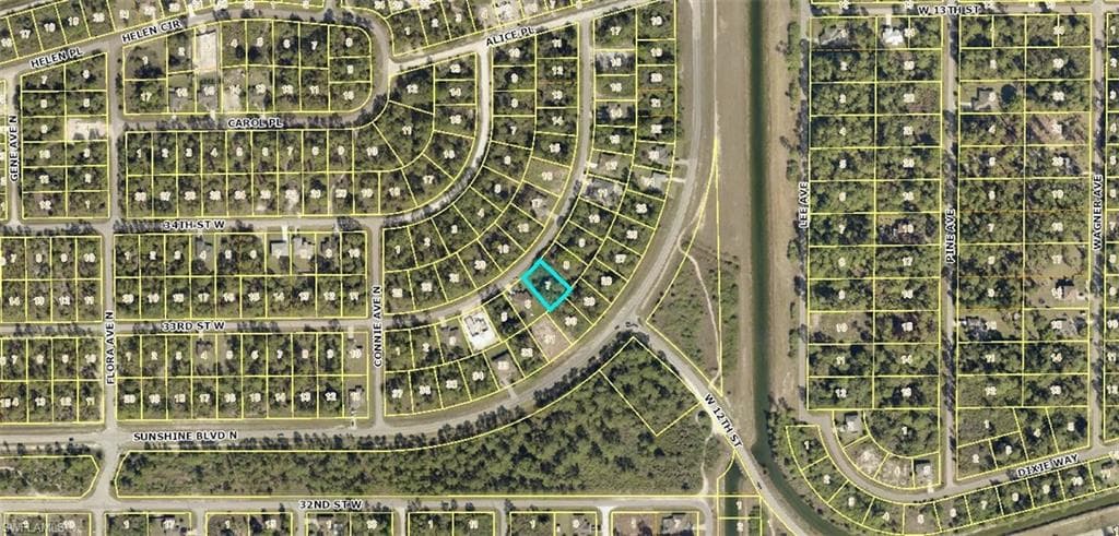 2521 33rd ST W LEHIGH ACRES, FL 33971