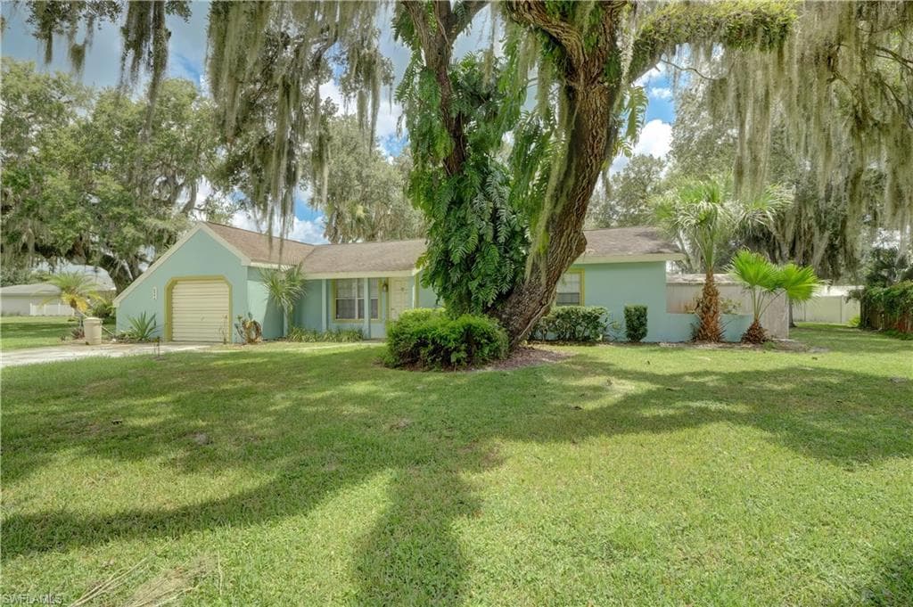 4544 Springview CIR LABELLE, FL 33935