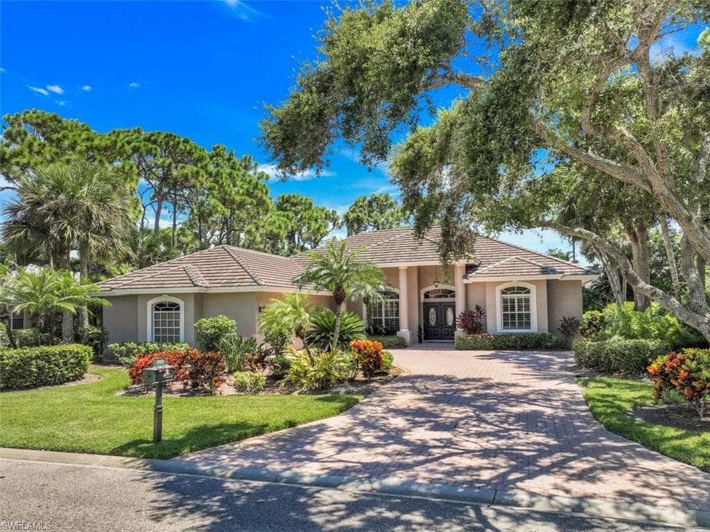 3501 Wild Indigo LN BONITA SPRINGS, FL 34134