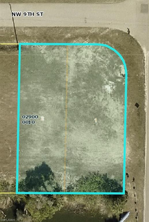 800 NW 9th ST CAPE CORAL, FL 33993