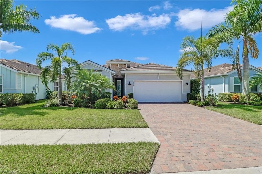 14628 Catamaran PL NAPLES, FL 34114