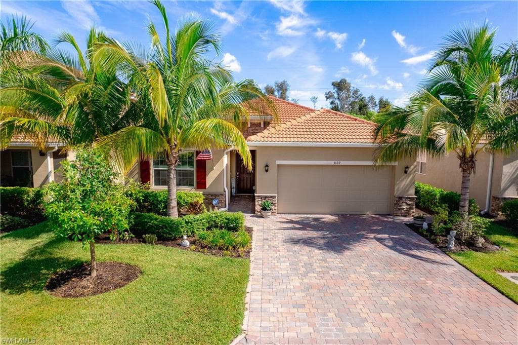 3122 Birchin LN FORT MYERS, FL 33916