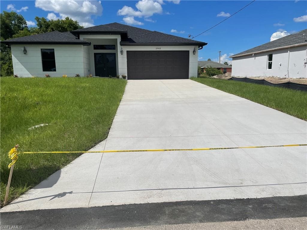 2902 3rd ST W LEHIGH ACRES, FL 33971