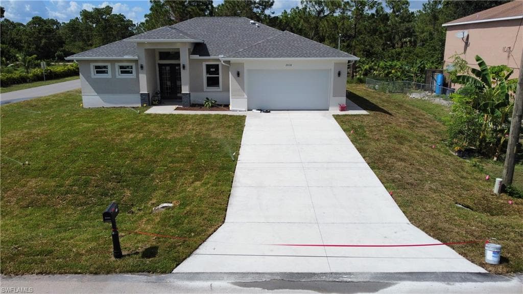 2518 15th ST W LEHIGH ACRES, FL 33971