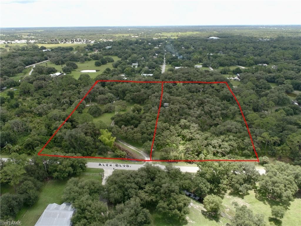 1269 Alex BLVD LABELLE, FL 33935