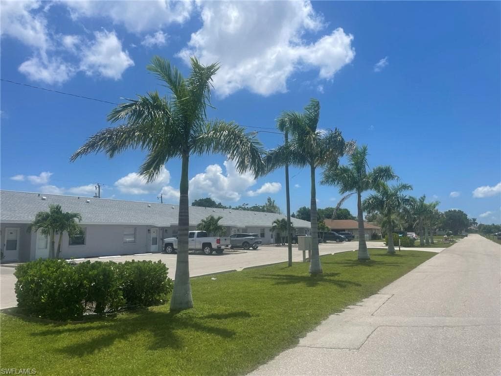 4513 SW 8th CT 106 CAPE CORAL, FL 33914