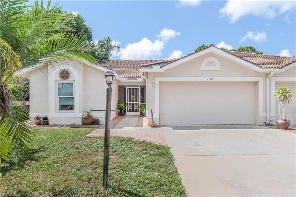 11153 San Sebastian LN BONITA SPRINGS, FL 34135