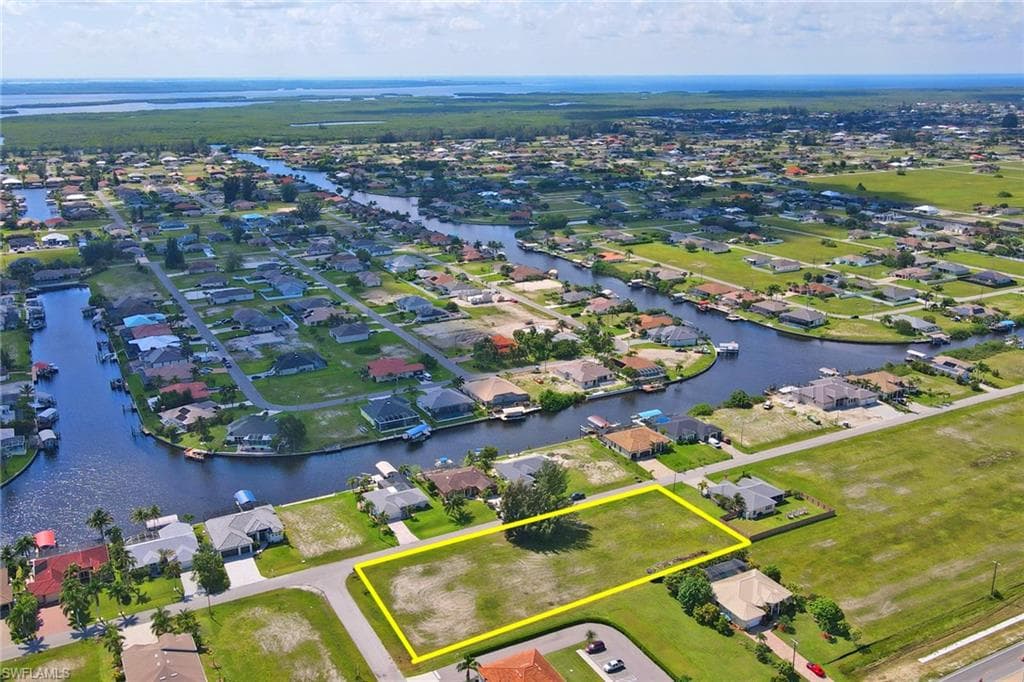 223 NW 32nd PL CAPE CORAL, FL 33993