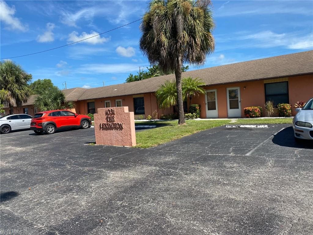 1031 SE 9th ST 5 CAPE CORAL, FL 33990