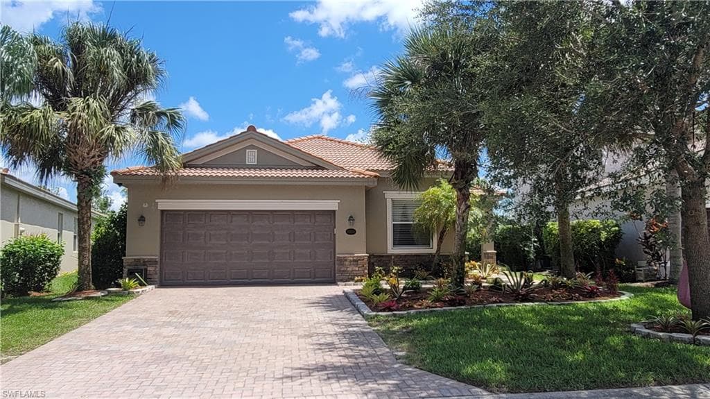 21013 Bella Terra BLVD ESTERO, FL 33928