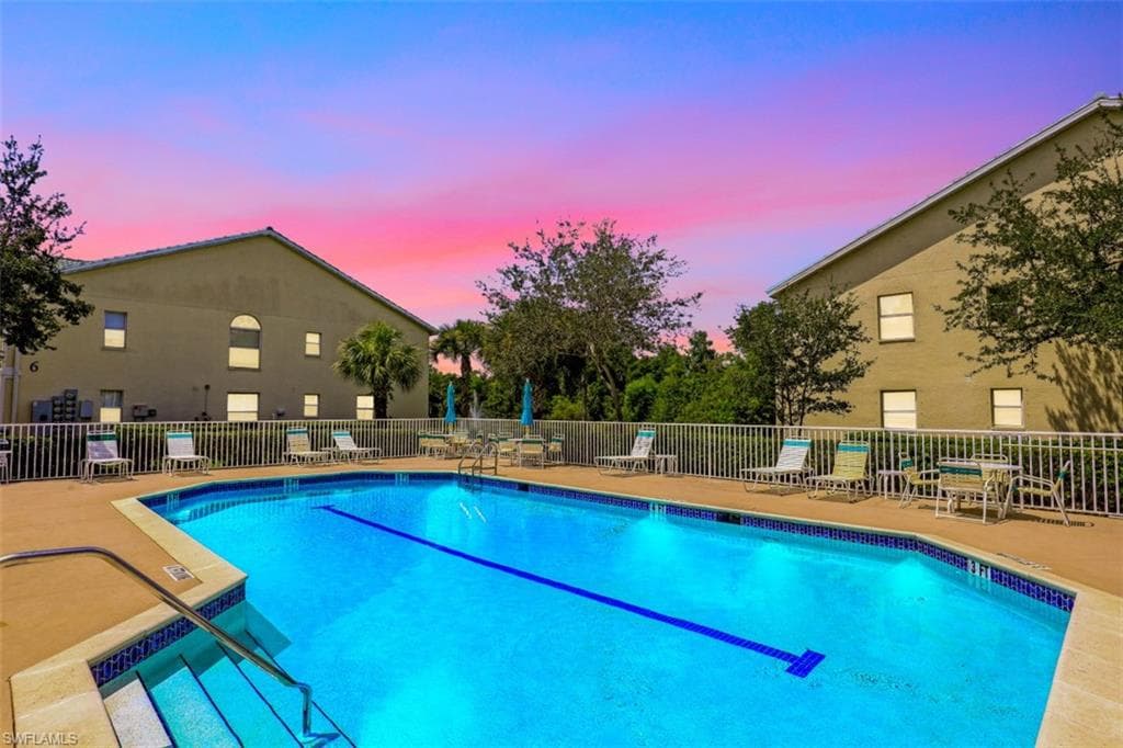 4940 Cougar CT S 5-104 NAPLES, FL 34109