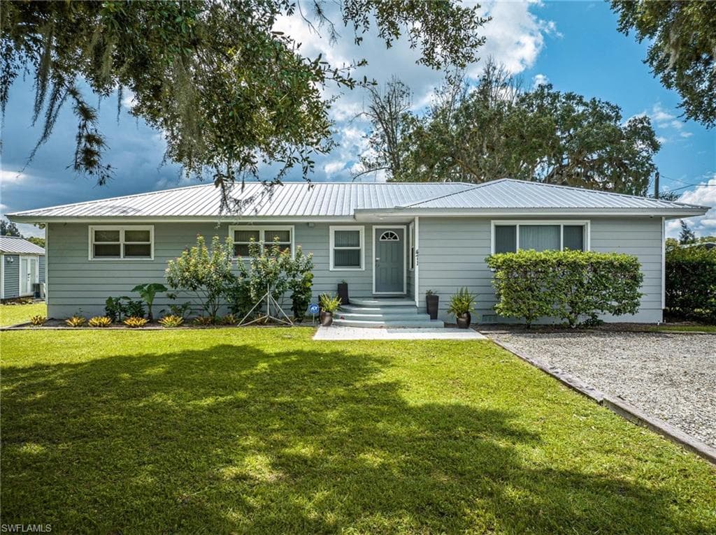 471 Old County Road 78 LABELLE, FL 33935