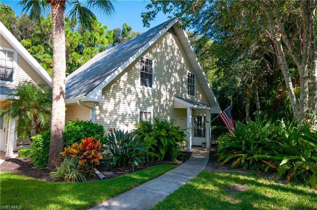 4240 Ute CT ESTERO, FL 33928