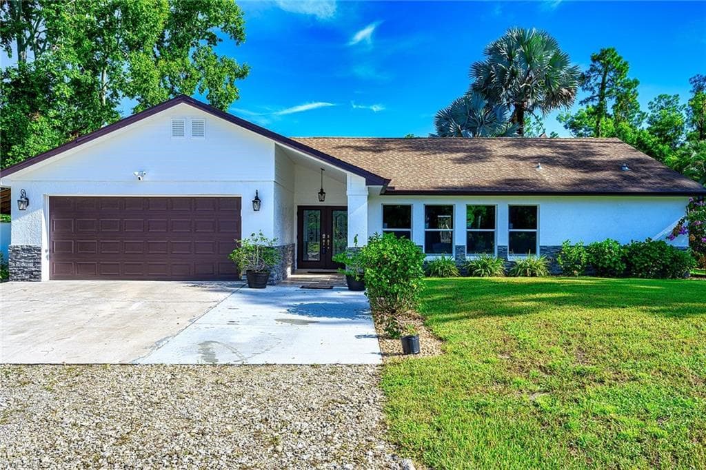 3231 31st AVE SW NAPLES, FL 34117