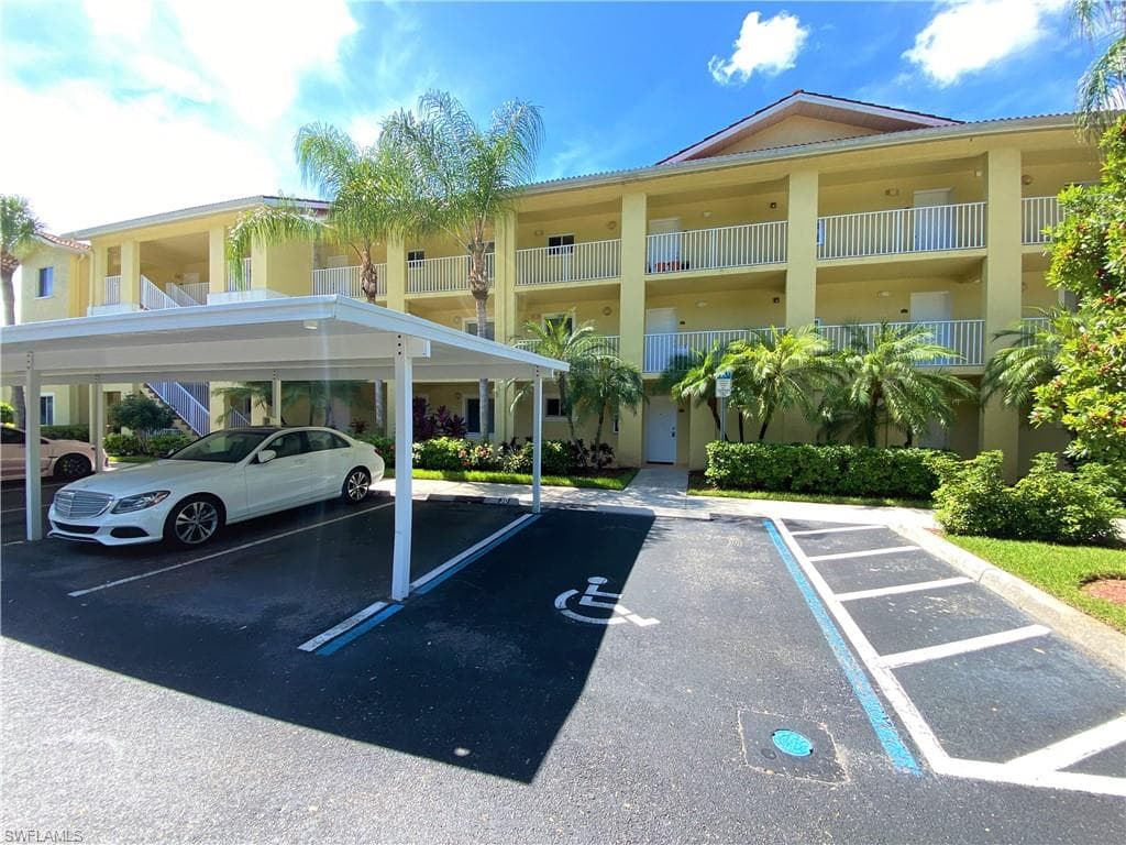 8224 Key Royal CIR 214 NAPLES, FL 34119