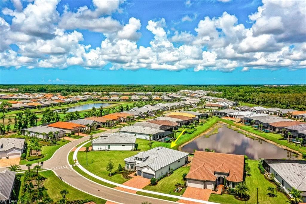 9765 Everglades DR NAPLES, FL 34120