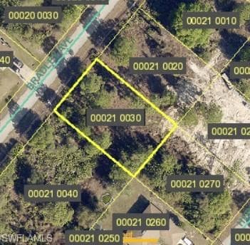 337 Bradley AVE LEHIGH ACRES, FL 33974