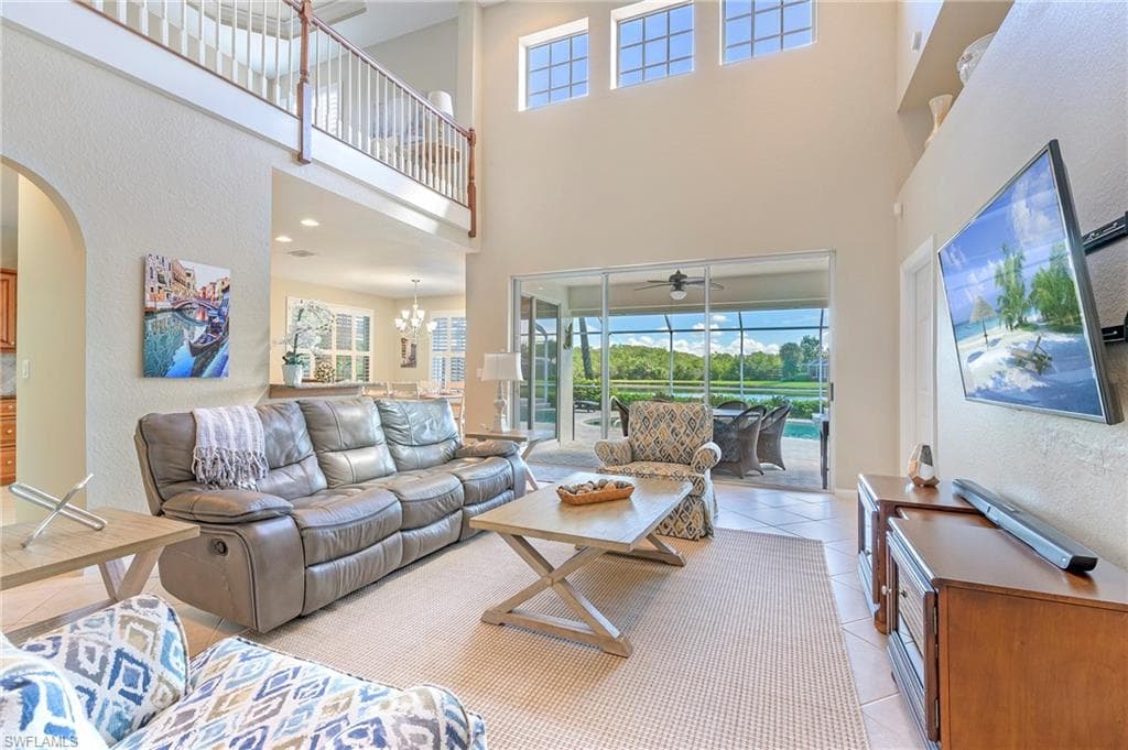 23087 Tree Crest CT