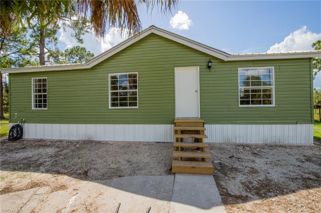 180 S Utopia ST CLEWISTON, FL 33440