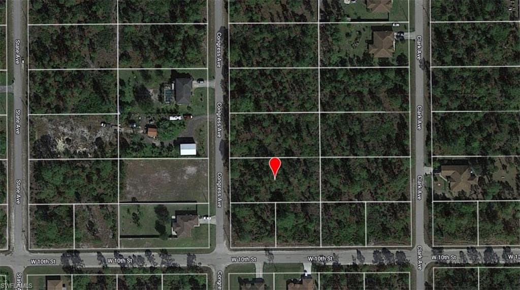 1002 Congress AVE LEHIGH ACRES, FL 33972