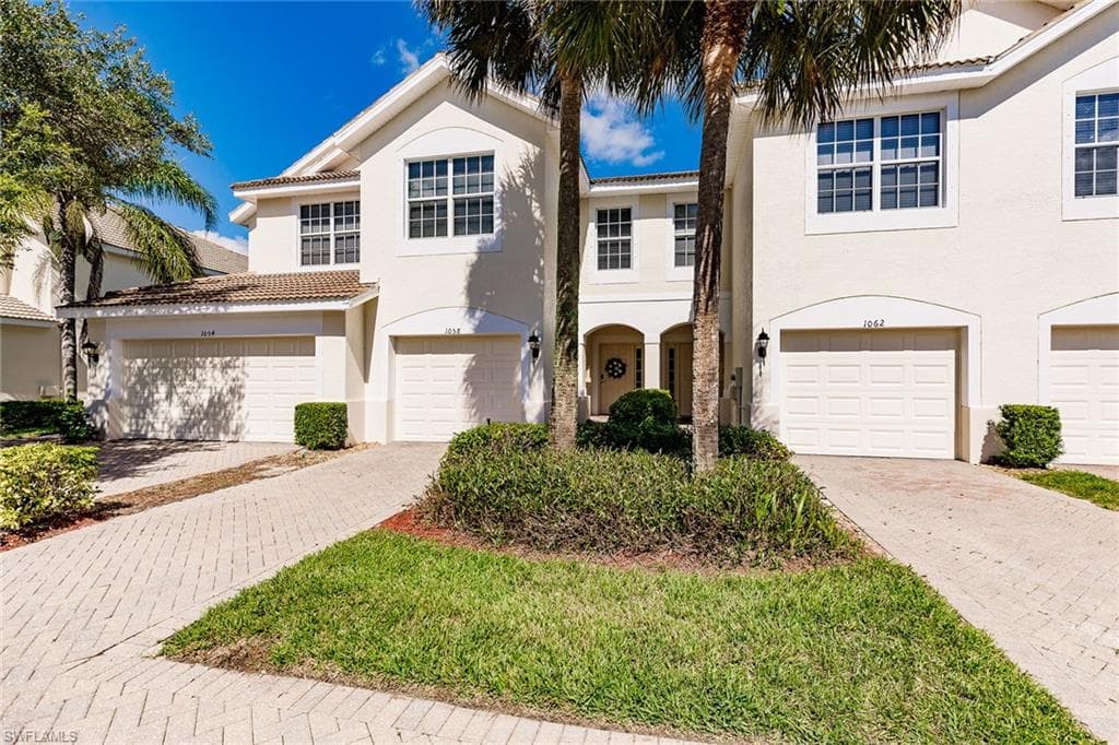 1058 Albany CT 197 NAPLES, FL 34105