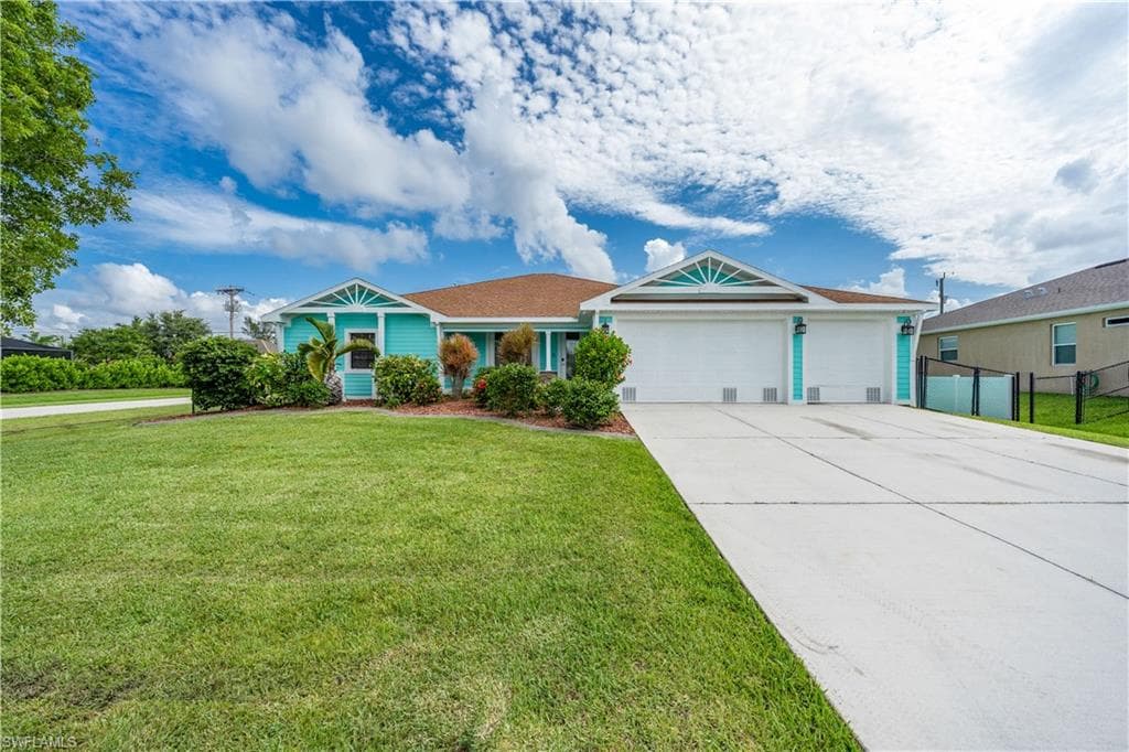 2545 SW 32nd LN CAPE CORAL, FL 33914