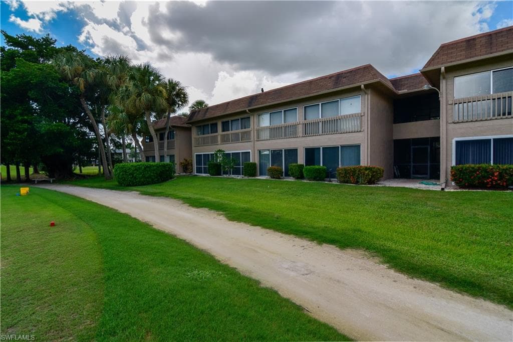 1731 Golf Club DR 3 NORTH FORT MYERS, FL 33903