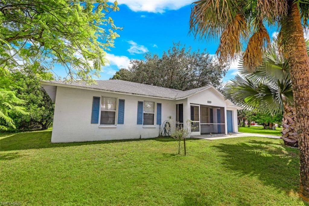 14037 Caribbean BLVD FORT MYERS, FL 33905