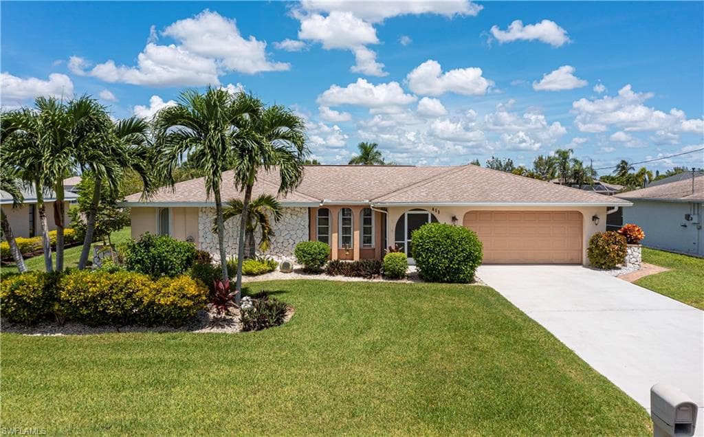 411 SE 32nd ST CAPE CORAL, FL 33904