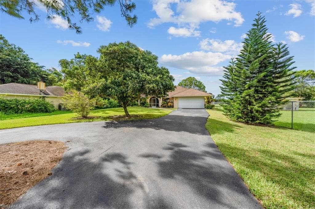 6270 Sea Grass LN NAPLES, FL 34116