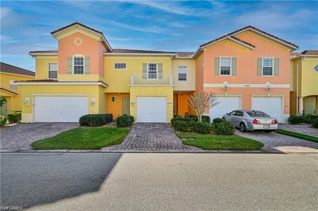 9819 Catena WAY 102 FORT MYERS, FL 33908