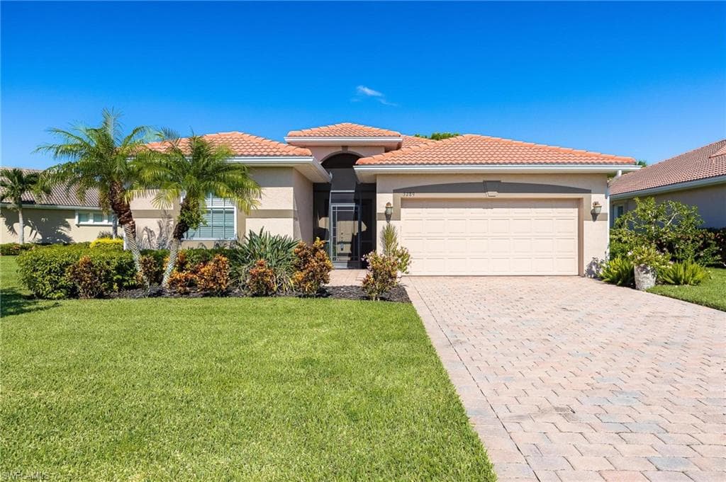 3289 Magnolia Landing LN NORTH FORT MYERS, FL 33917