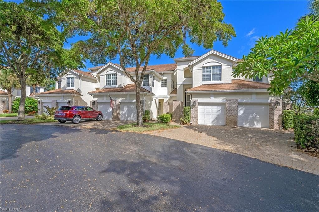 25030 Cypress Hollow CT 102 BONITA SPRINGS, FL 34134