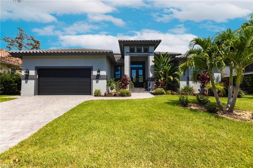 673 Spinnaker DR MARCO ISLAND, FL 34145