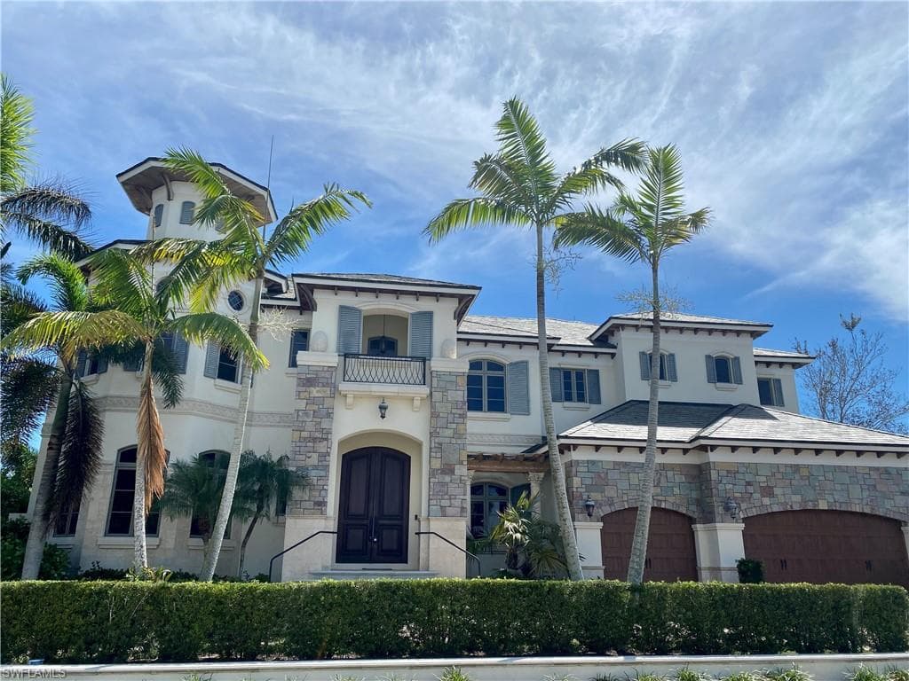 1279 Martinique CT MARCO ISLAND, FL 34145