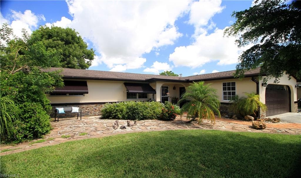 1403 NE 5th LN CAPE CORAL, FL 33909