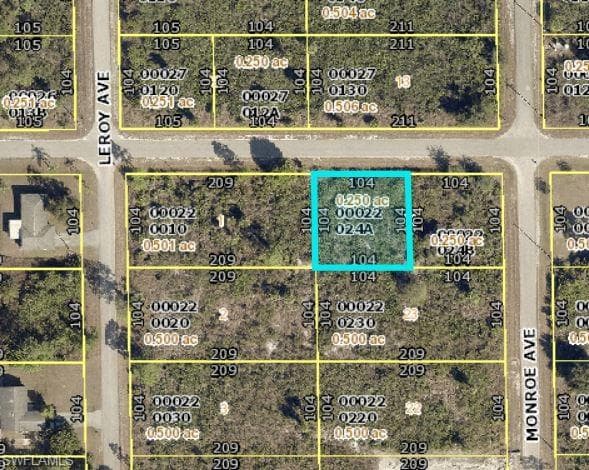 3704 E 6th ST LEHIGH ACRES, FL 33972
