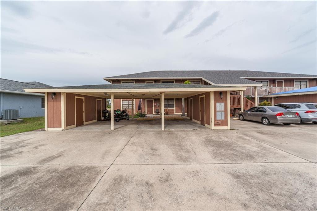 1407 SW 16th TER 201 CAPE CORAL, FL 33991