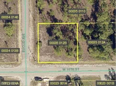 1106 W 10th ST LEHIGH ACRES, FL 33972