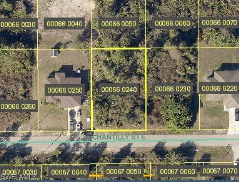 857 Chantilly ST E LEHIGH ACRES, FL 33974