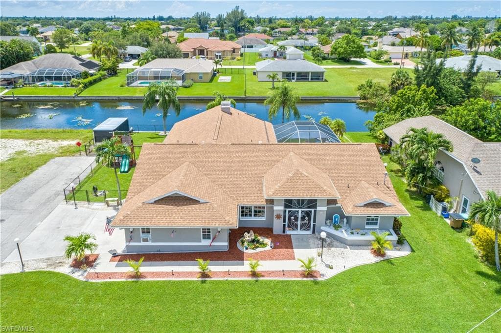 428 SE 23rd ST CAPE CORAL, FL 33990