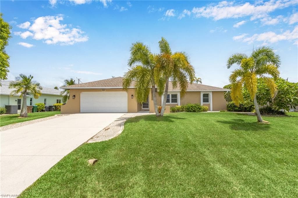 3907 SW 1st PL CAPE CORAL, FL 33914